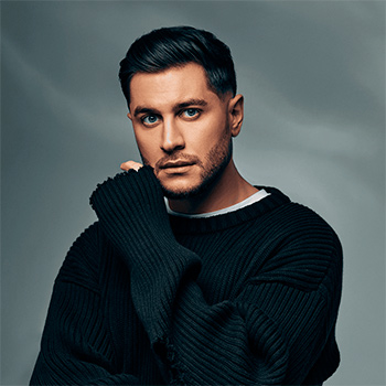 Biographie DAVA