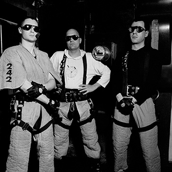 Biographie Front 242
