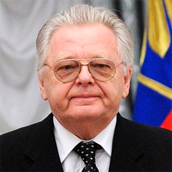 Biographie Юрий Антонов