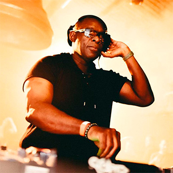 Kevin Saunderson - Biographie et discographie, tous les albums et toutes les chansons Kevin Saunderson