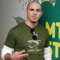 Biographie Pitbull