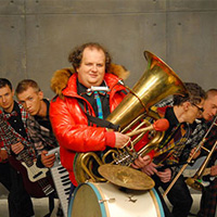 Biographie ТиК