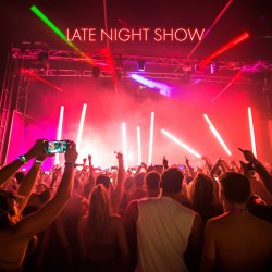 Pochette ONEIL feat. Aize - Late Night Show