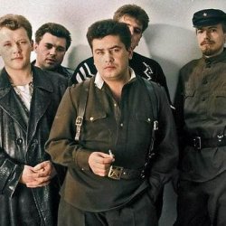Pochette Любэ - Там, за туманами