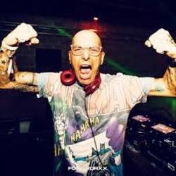 Pochette DJ Furax vs Genetikzz and Mr Royal S - Our seduction (original mix)