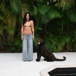 Pochette Kat Dahlia - Futuro Amor