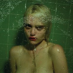 Pochette Sky Ferreira - Night Time, My Time