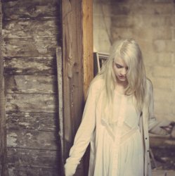 Pochette Holly Henry - More Than Nothing