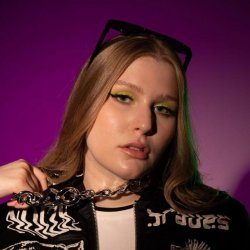 Pochette BORN GLOBAL & Eda Hinkova - Shining Lights