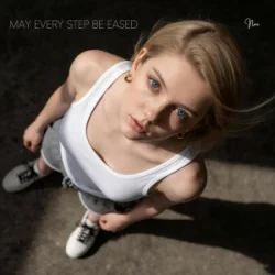 Pochette Novi - May Every Step Be Eased