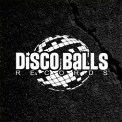 Pochette Discoballs - What is there to love