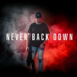 Pochette Micah Ariss - Never Back Down