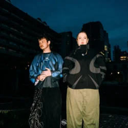 Pochette Casey Club & Paige Eliza - Virtual Girl