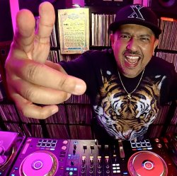 Pochette DJ Xquizit - Campans Sobre Campanas (Psytrance Mix)