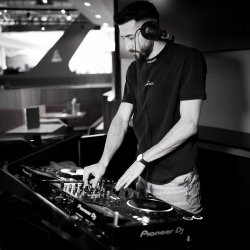Pochette DJ Kama - Triphouse (Trip Short Mix)